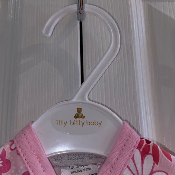 Itty Bitty Baby Infant Preemie Girl Footed Sleeper Outfit Pink 3-5 Pounds - Picture 6 of 10